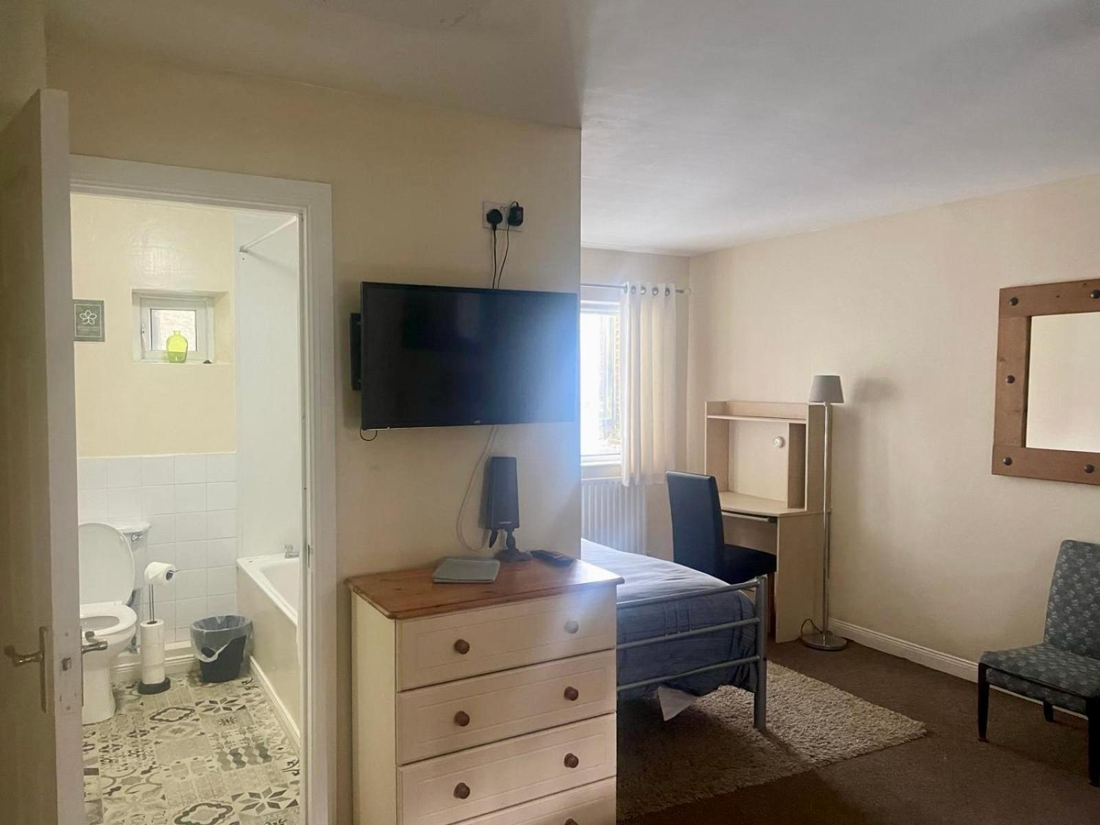 Prestashortstays Guest house