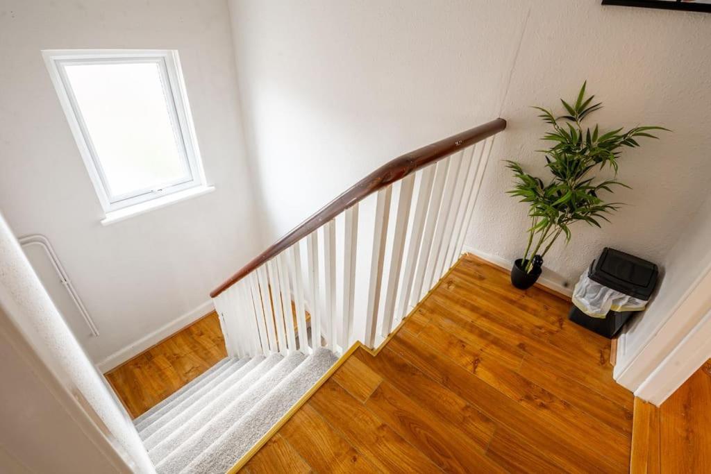 For Your Escape! Holiday home Belfast