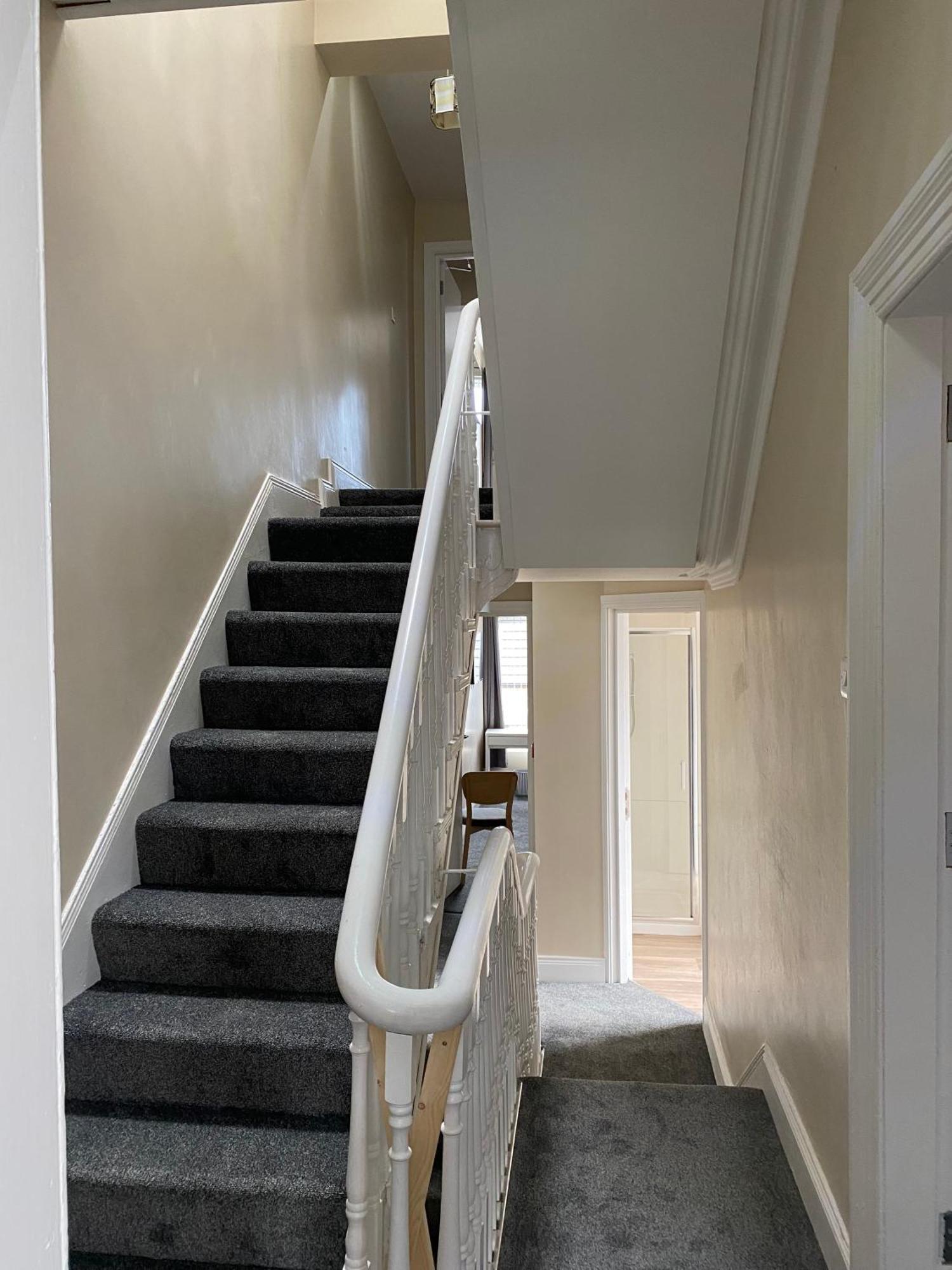 Roskeen Townhouse Homestay *