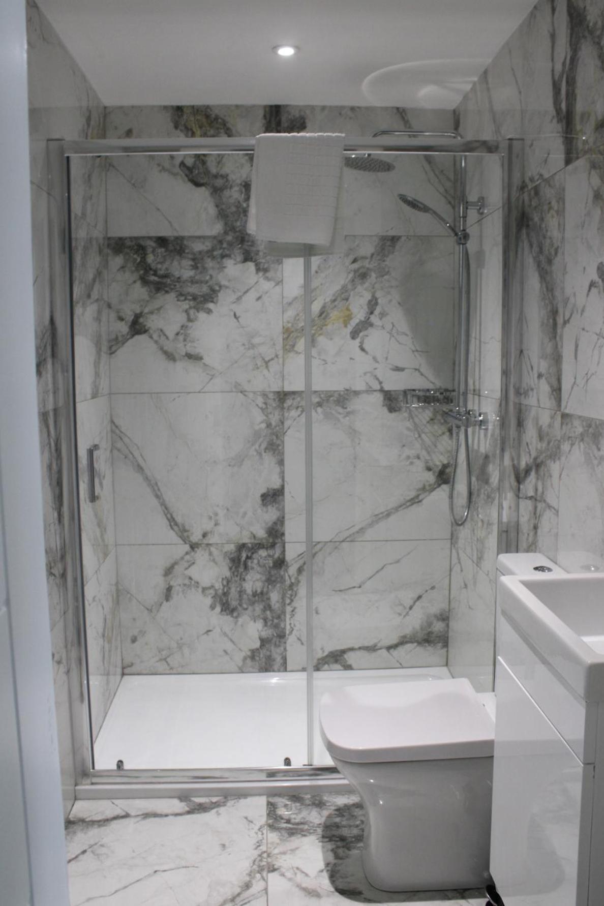 Moxie Luxury Apartment *