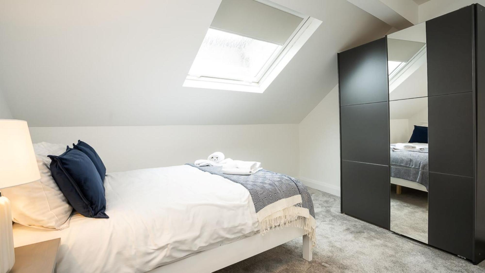 Holiday home Luxury 4 Bdr House By Breaks