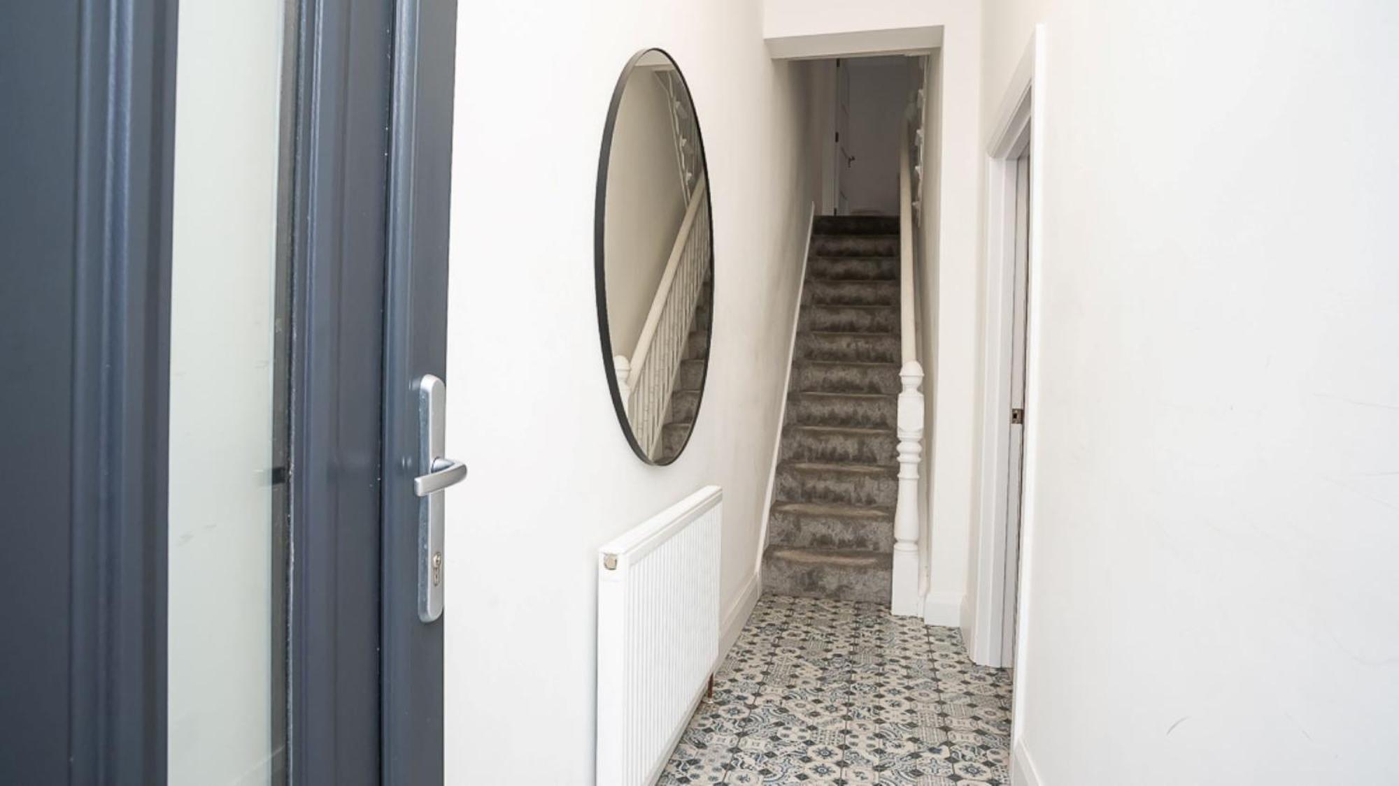 Holiday home Luxury 4 Bdr House By Breaks Belfast