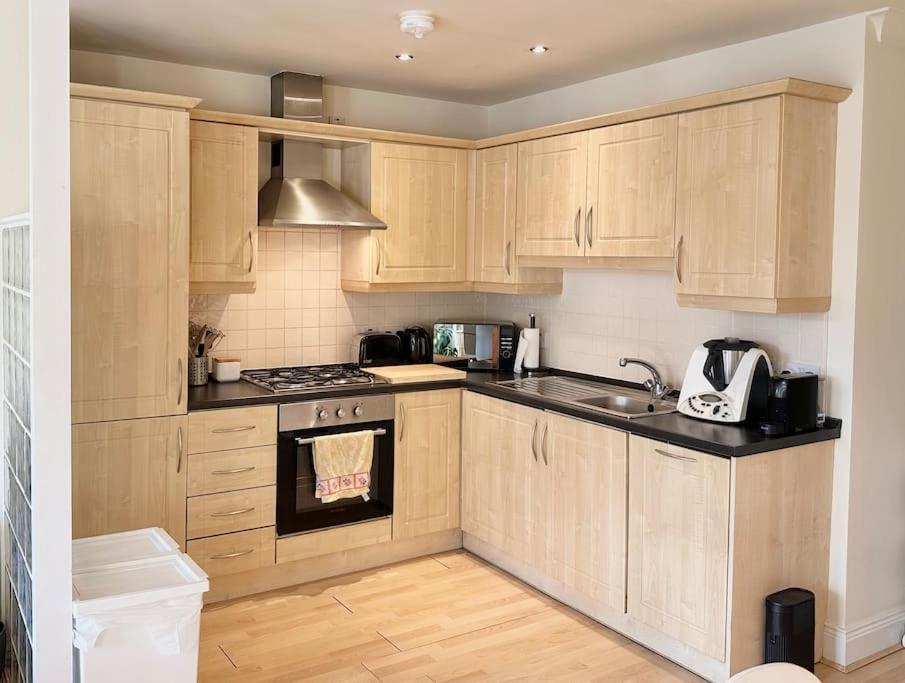 Apartment Quarters- Botanic Belfast