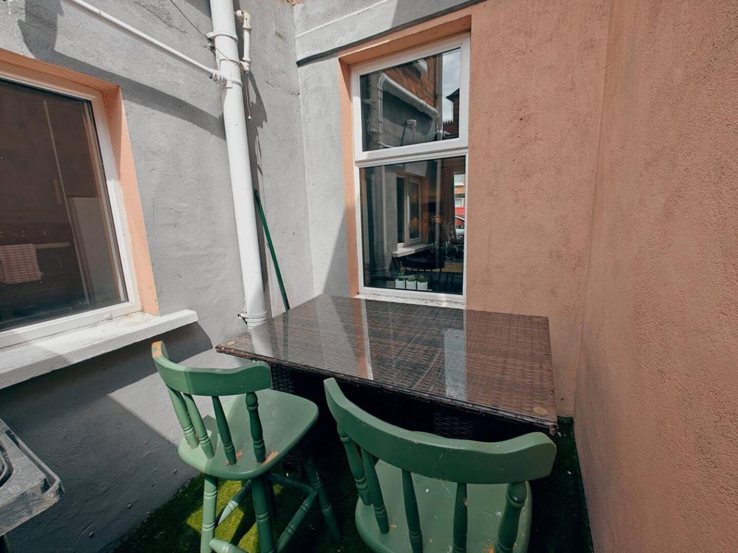 Holiday home 4br Ravenhill Modern Belfast