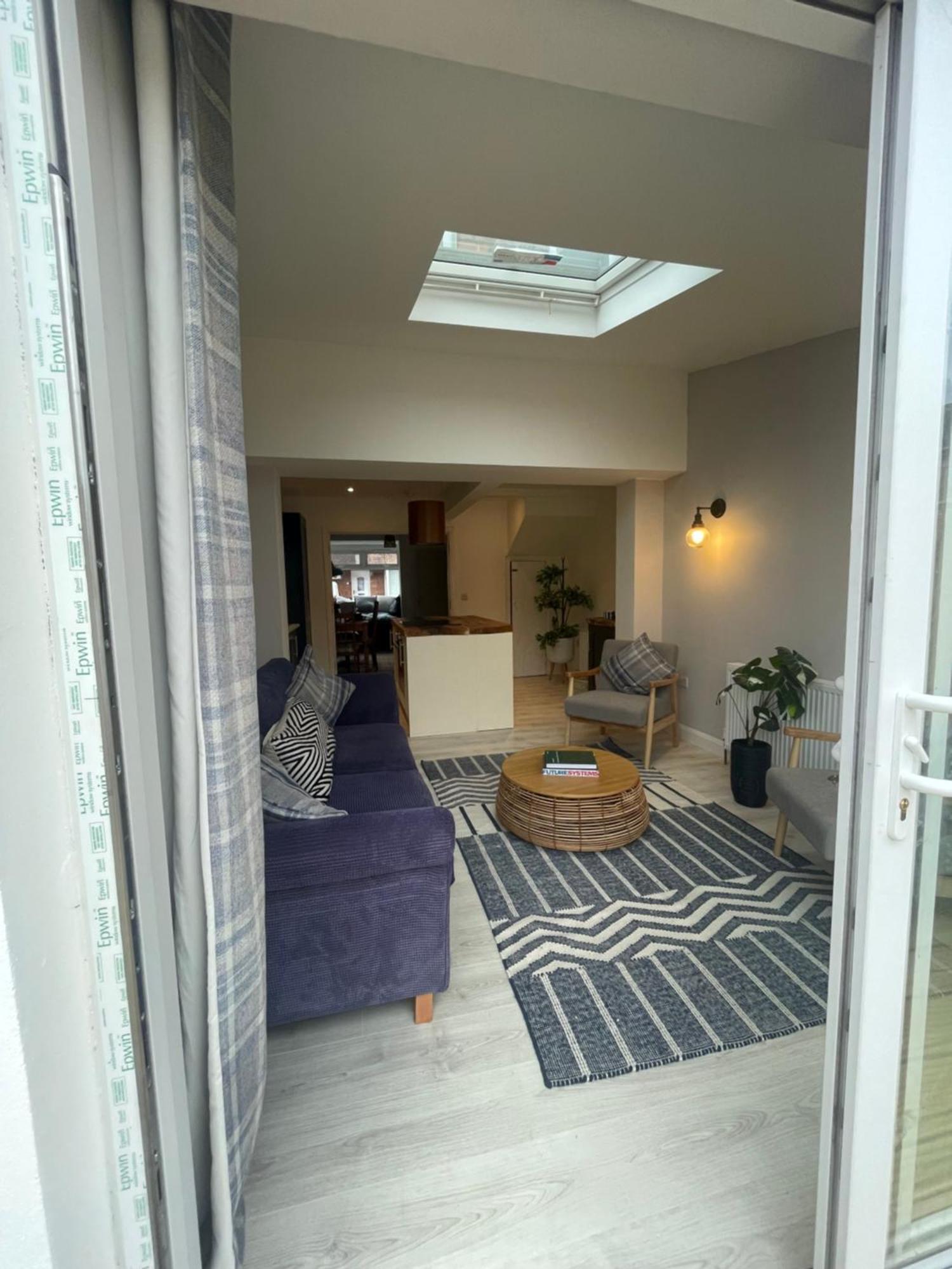 Holiday home Edge Cottage- Newly Renovated *