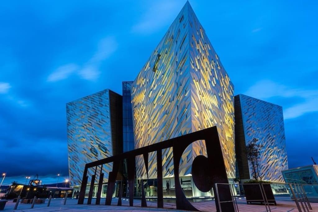 Holiday home House Near Airport, Titanic Qtr & Sse Arena