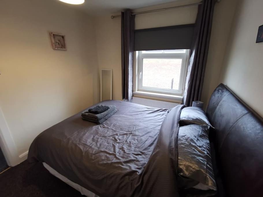 Holiday home House Near Airport, Titanic Qtr & Sse Arena *