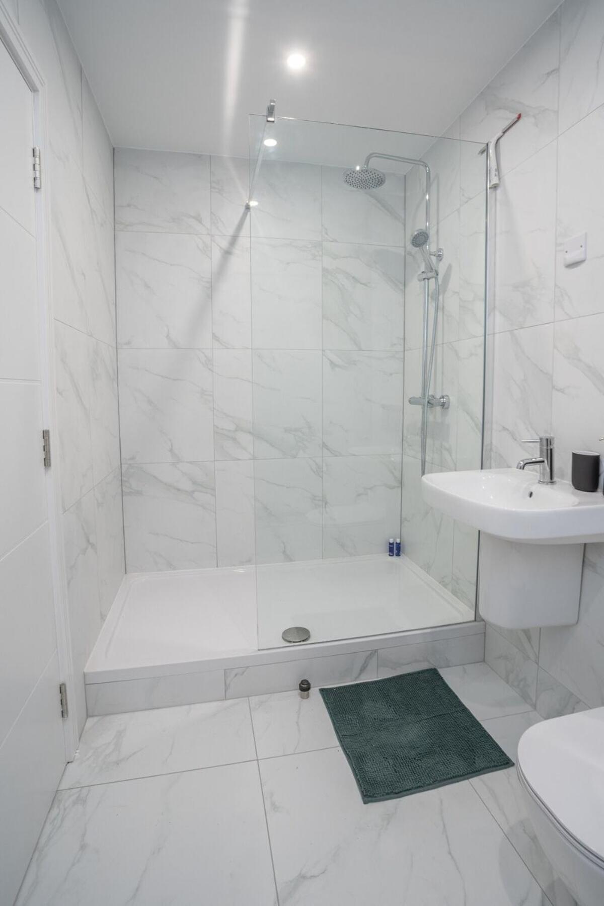 Apartment 3 Bdr Centre Penthouse By Breaks