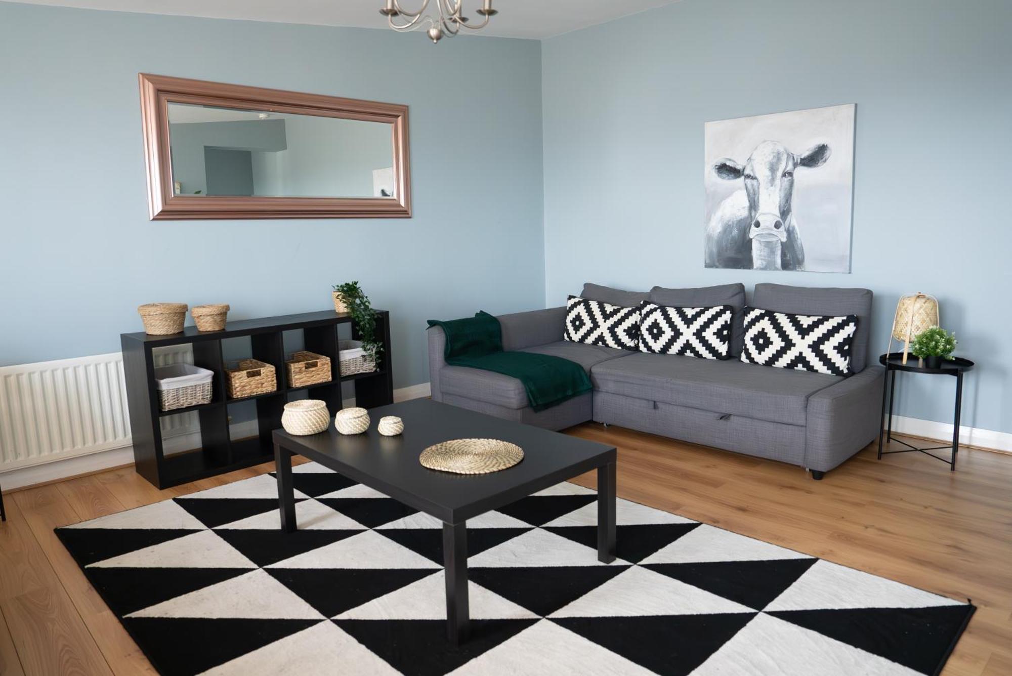 Hall Penthouse Duplex - Incredible Views & Sleeps 8 & Balcony & Very Modern And Spacious Belfast