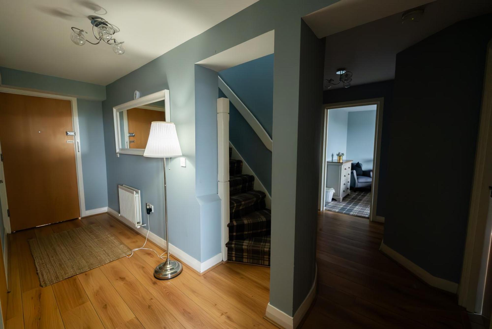 Apartment Hall Penthouse Duplex - Incredible Views & Sleeps 8 & Balcony & Very Modern And Spacious *