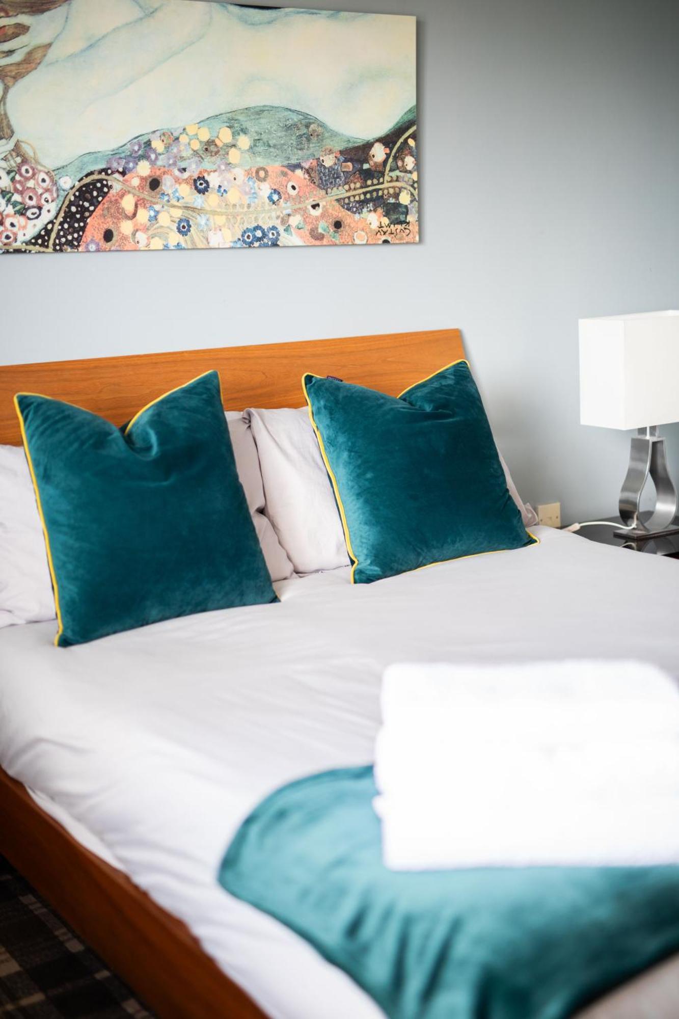 Apartment Hall Penthouse Duplex - Incredible Views & Sleeps 8 & Balcony & Very Modern And Spacious