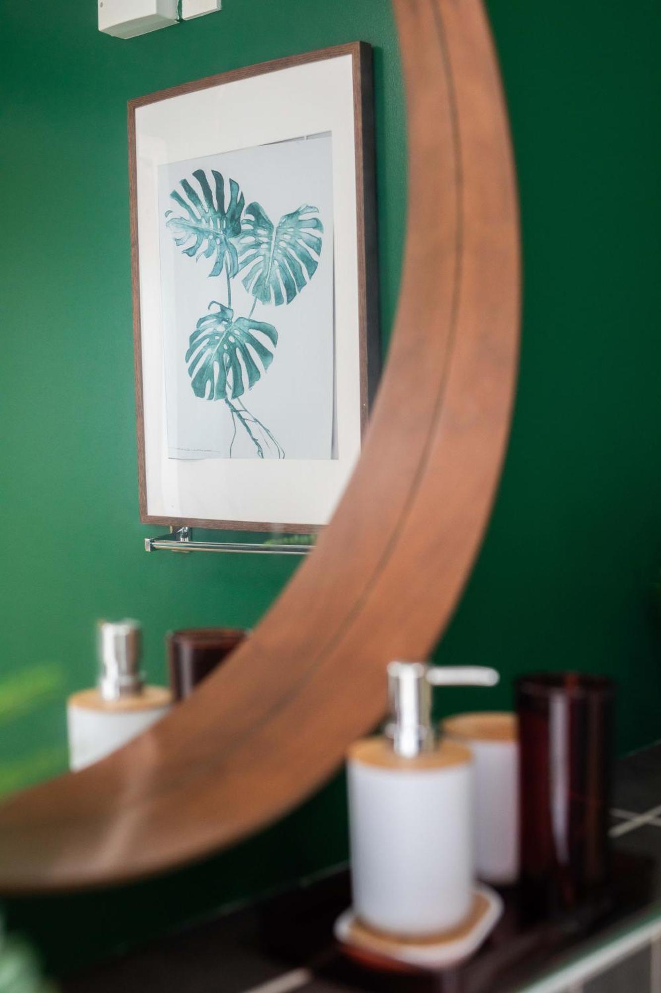 Hall Penthouse Duplex - Incredible Views & Sleeps 8 & Balcony & Very Modern And Spacious Belfast