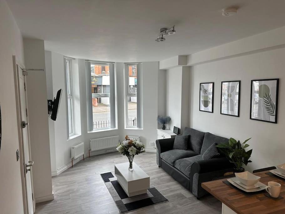Apartment Modern 1-bed Belfast