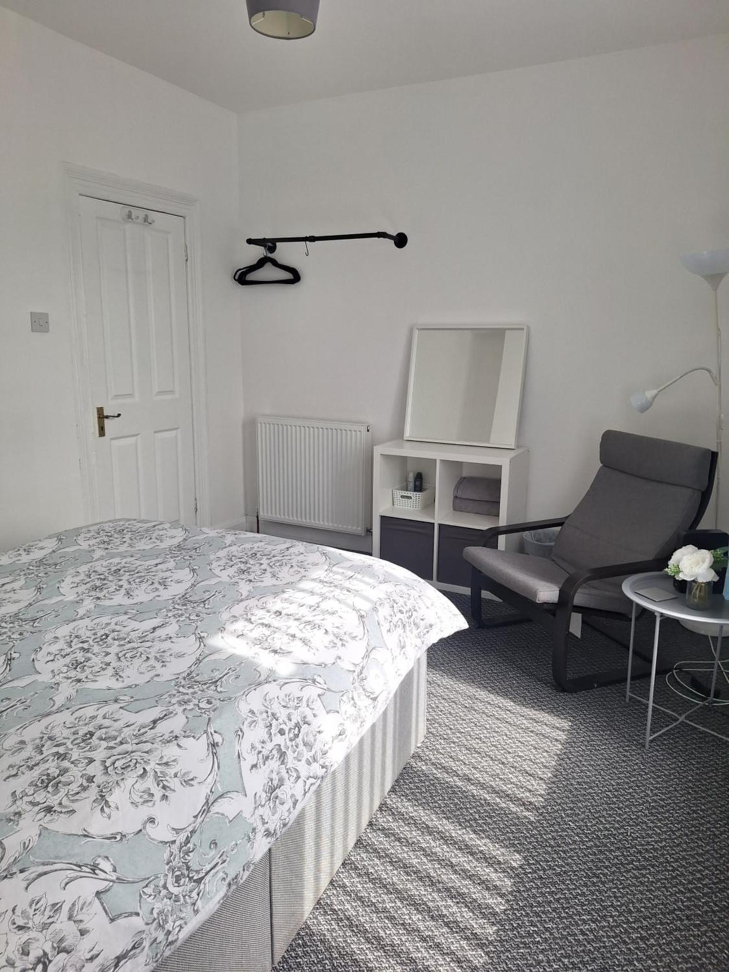 Private On Donegall Road In * Belfast