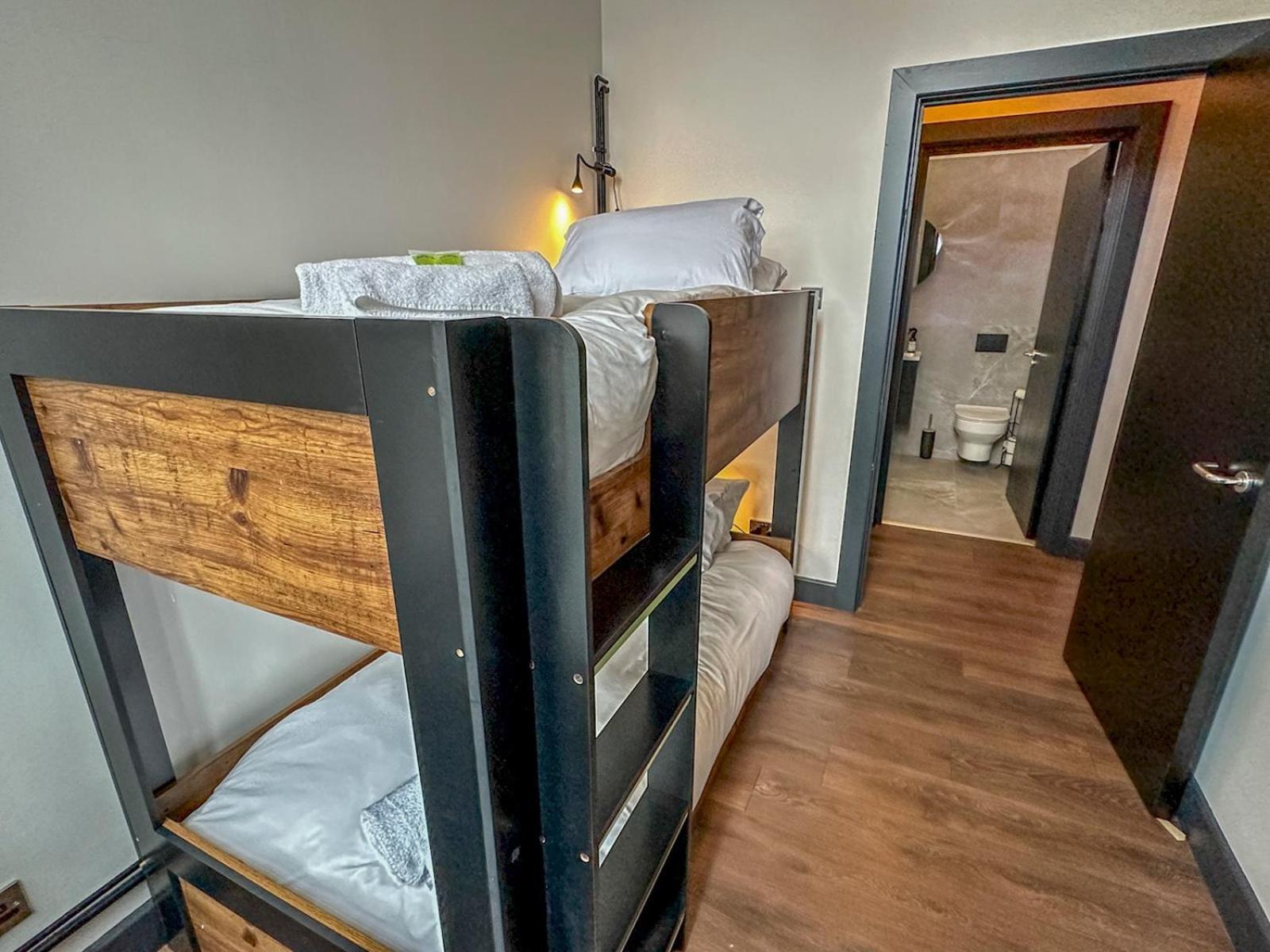 Pass The Keys Luxury 2br 5 Minutes From Centre Apartment Belfast