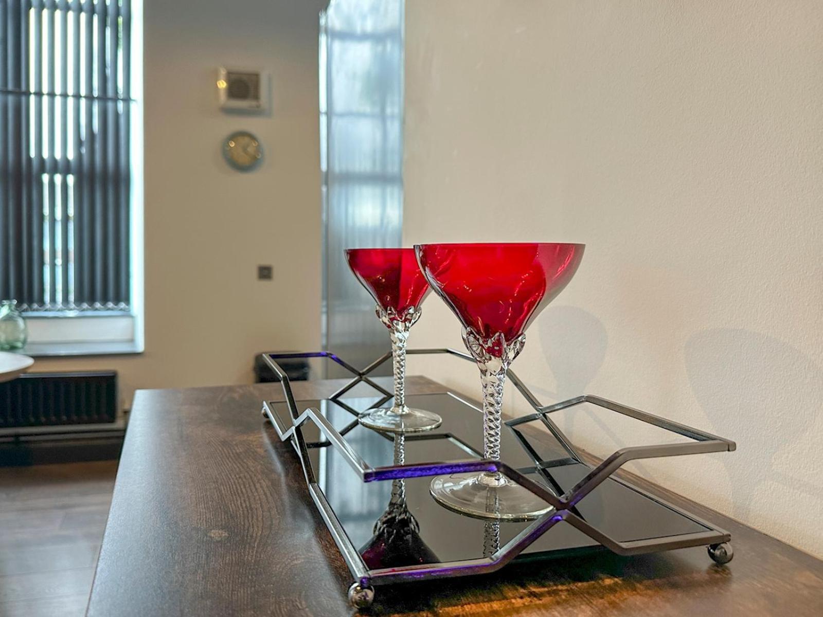 Pass The Keys Luxury 2br 5 Minutes From Centre Apartment
