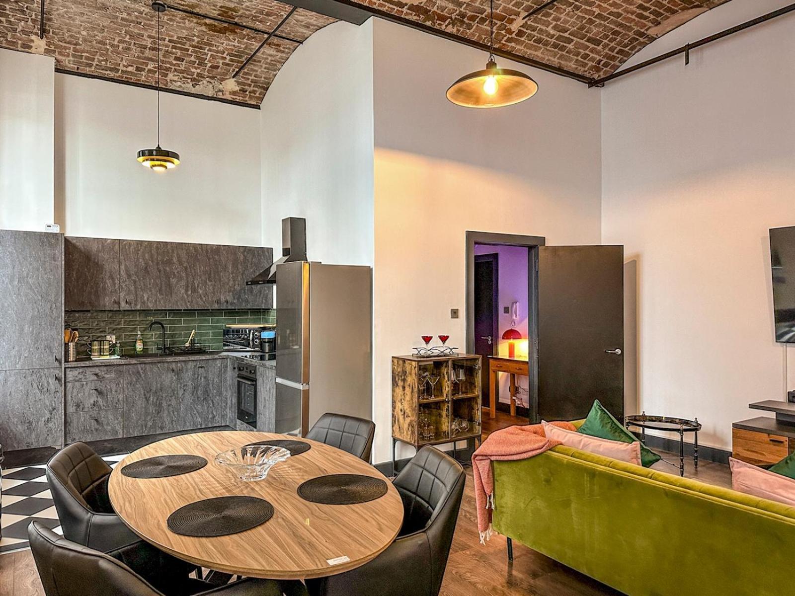 Apartment Pass The Keys Luxury 2br 5 Minutes From Centre