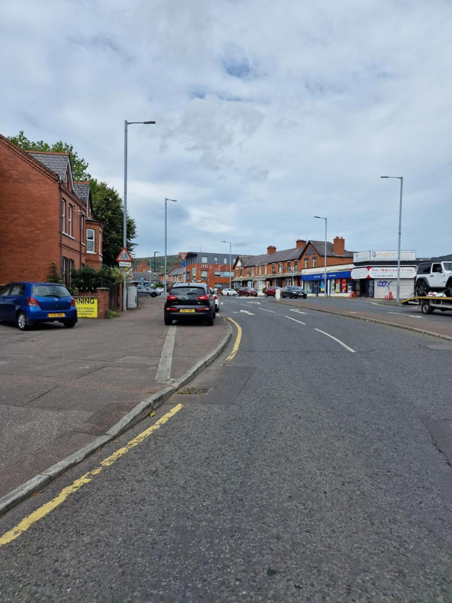 Hostel Aunty Katie'S House, Ni Tourist Board Certified & Located On The Main Oldpark Road To Belfast, With Free Continental Breakfast & Free Ultra Fast Sky Internet, Free Sky Sports & Free Sky Cinema, Self-Check In After 10Pm Gmt *