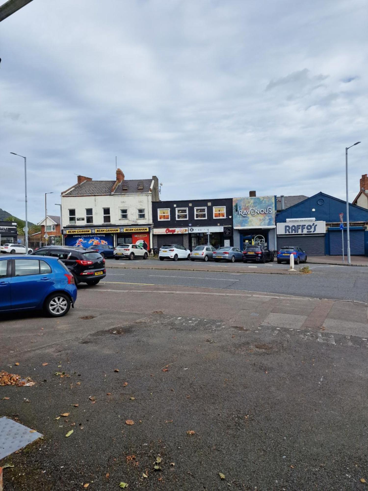 Hostel Aunty Katie'S House, Ni Tourist Board Certified & Located On The Main Oldpark Road To Belfast, With Free Continental Breakfast & Free Ultra Fast Sky Internet, Free Sky Sports & Free Sky Cinema, Self-Check In After 10Pm Gmt Belfast
