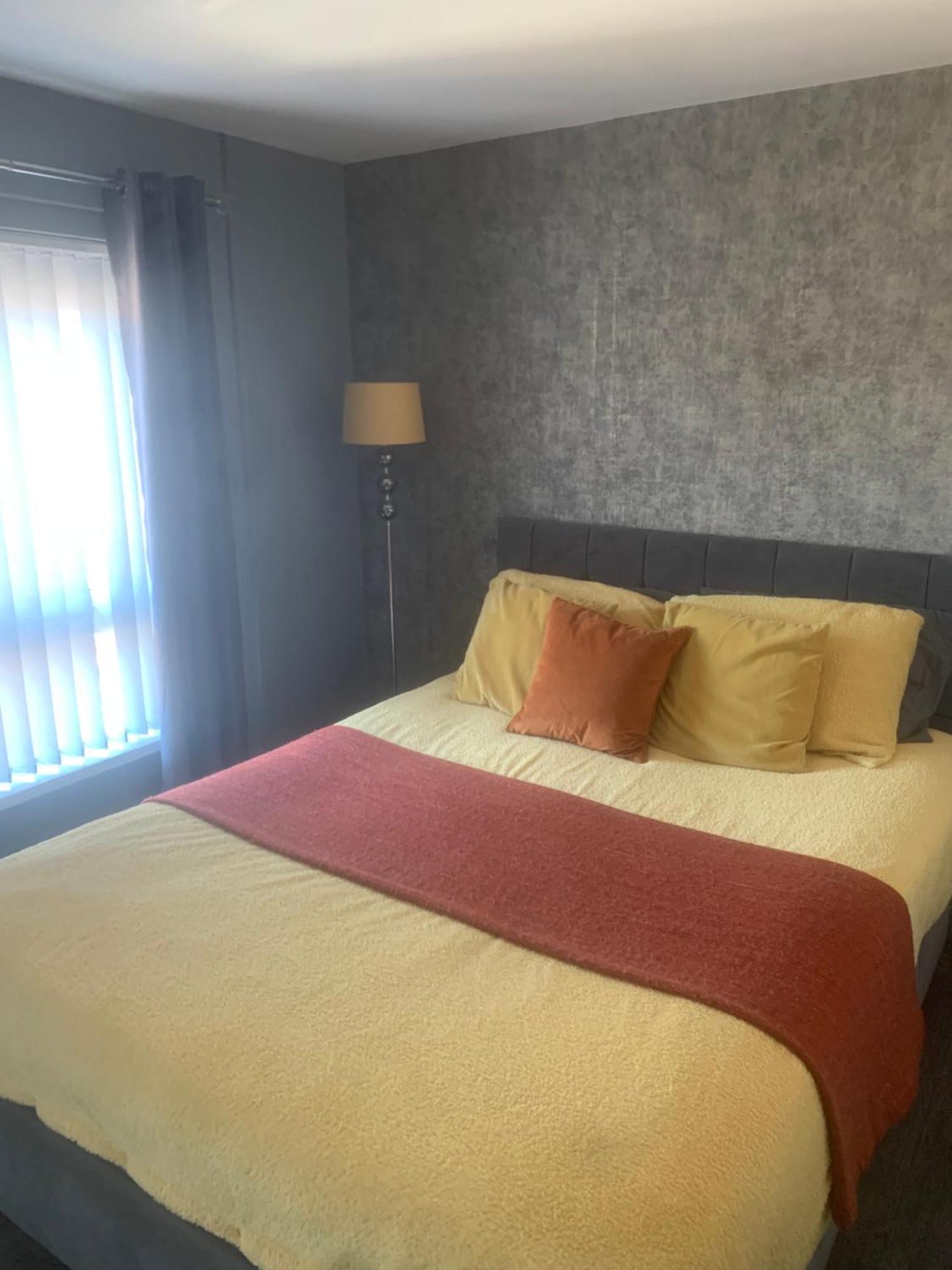 Holiday home 2 Bedroom House Belfast
