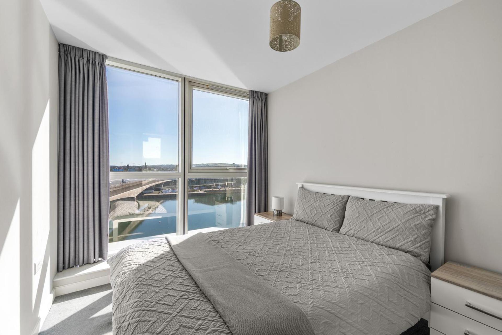 Apartment Belfast Central *