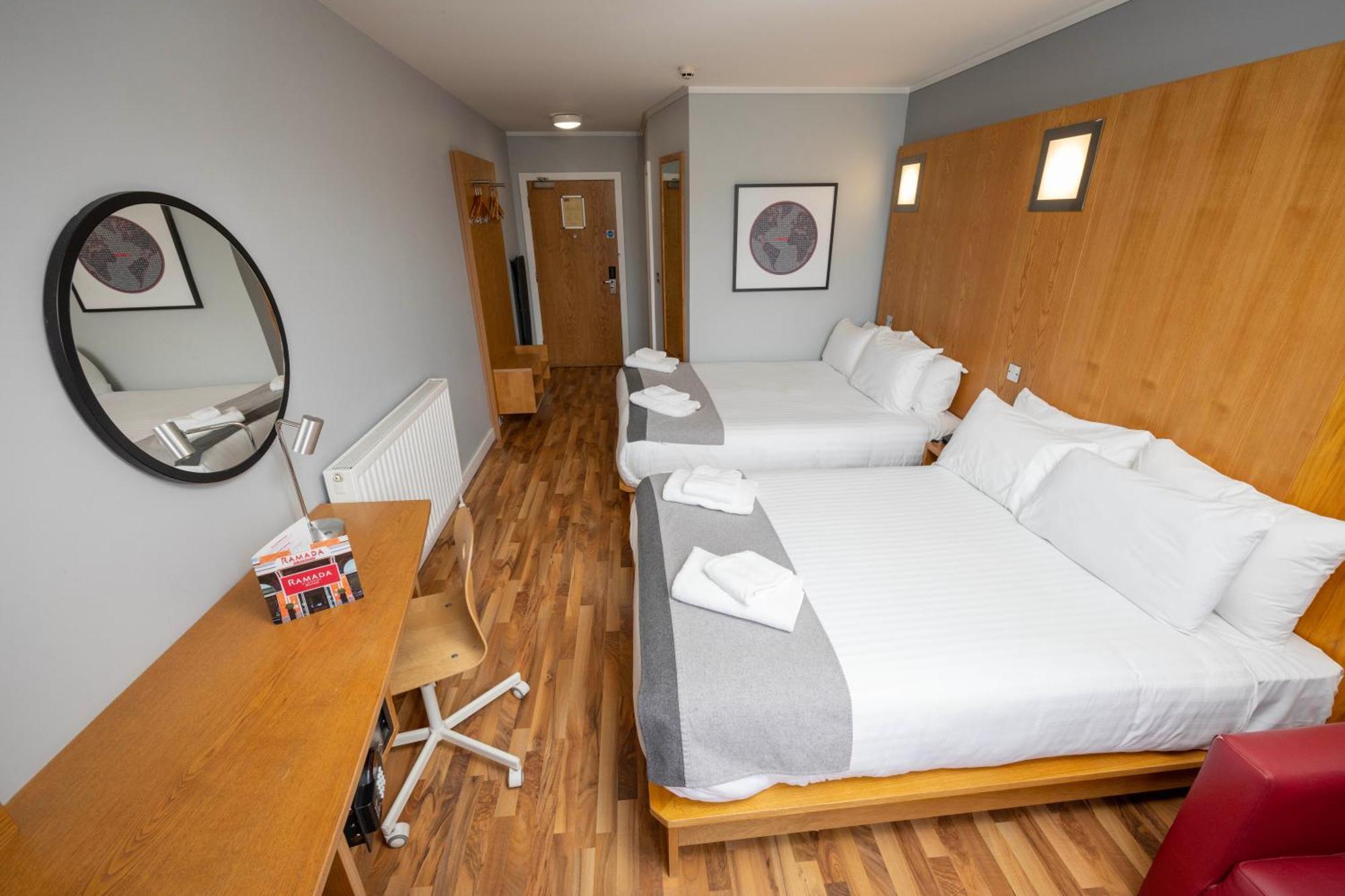 Ramada By Wyndham 3* Belfast