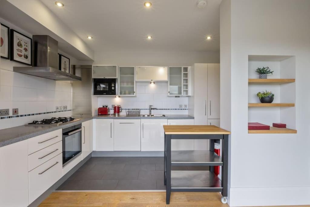 Free Parking - Luxury Penthouse *
