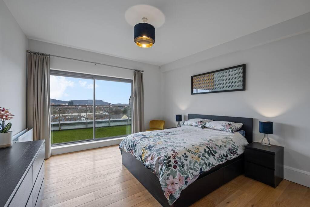 Apartment Free Parking - Luxury Penthouse