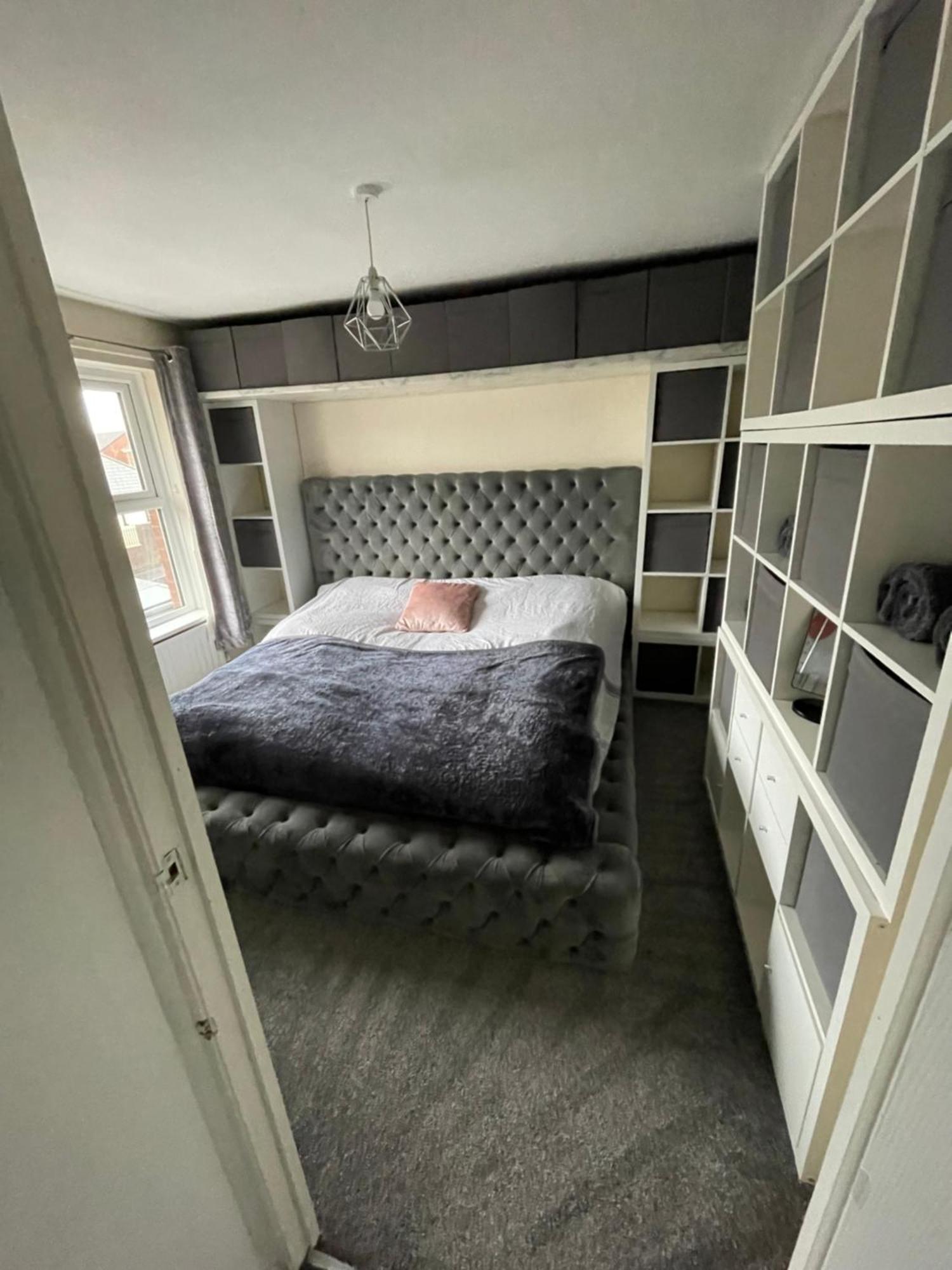 Holiday home Town House