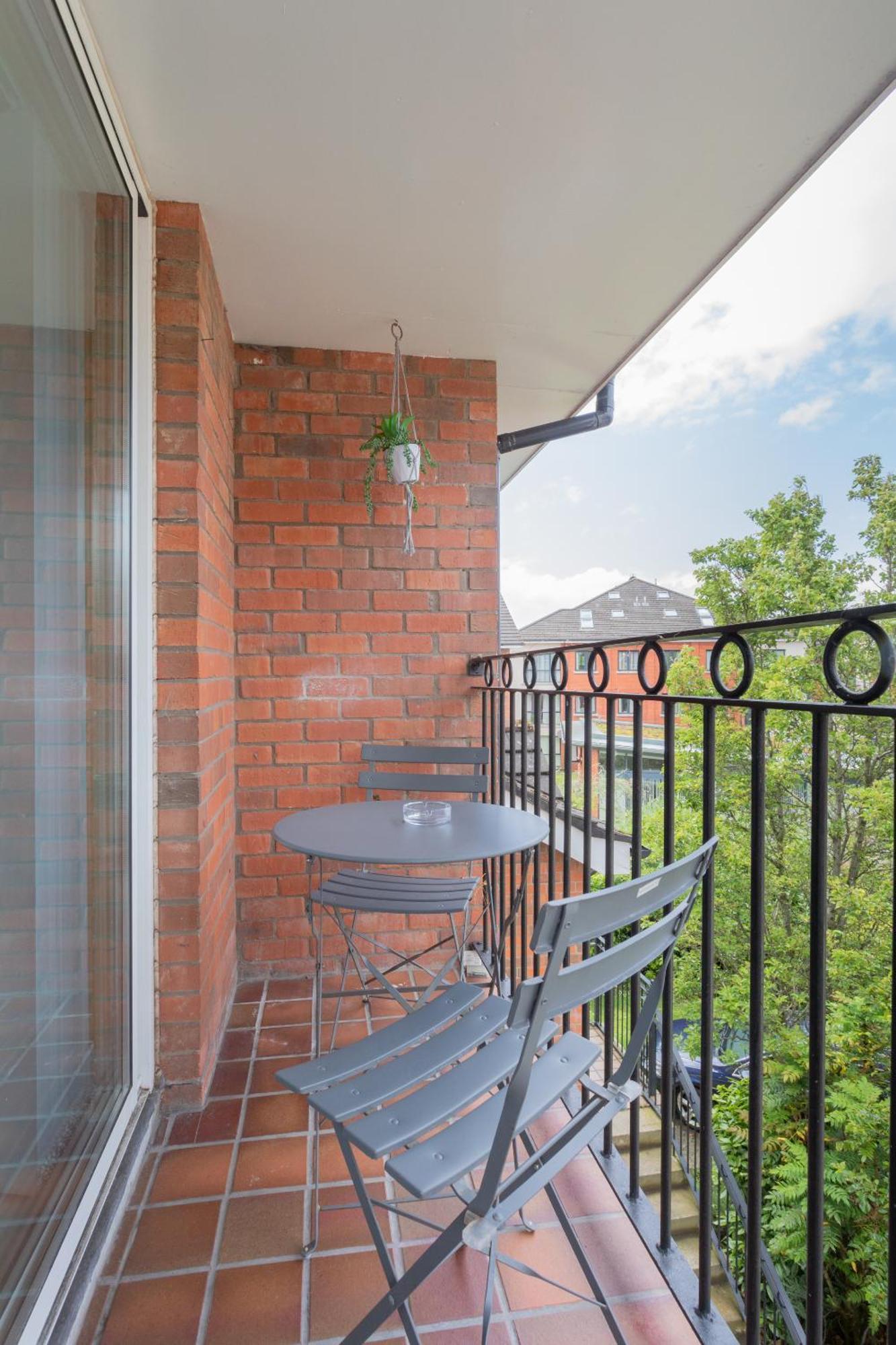 Ardenlee - Stylish 3 Bed Close To City, Parking And Wifi Belfast