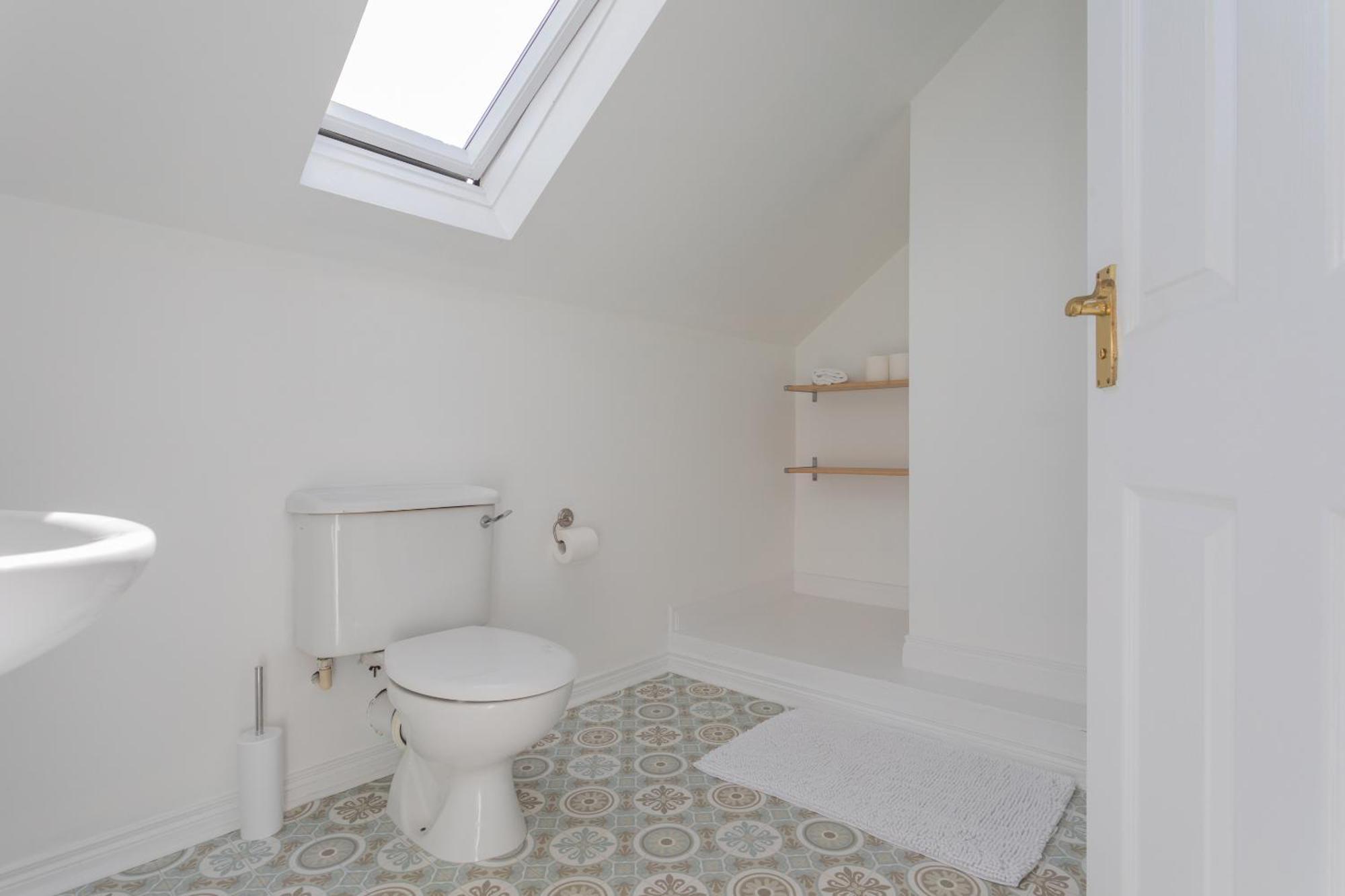 Ardenlee - Stylish 3 Bed Close To City, Parking And Wifi *