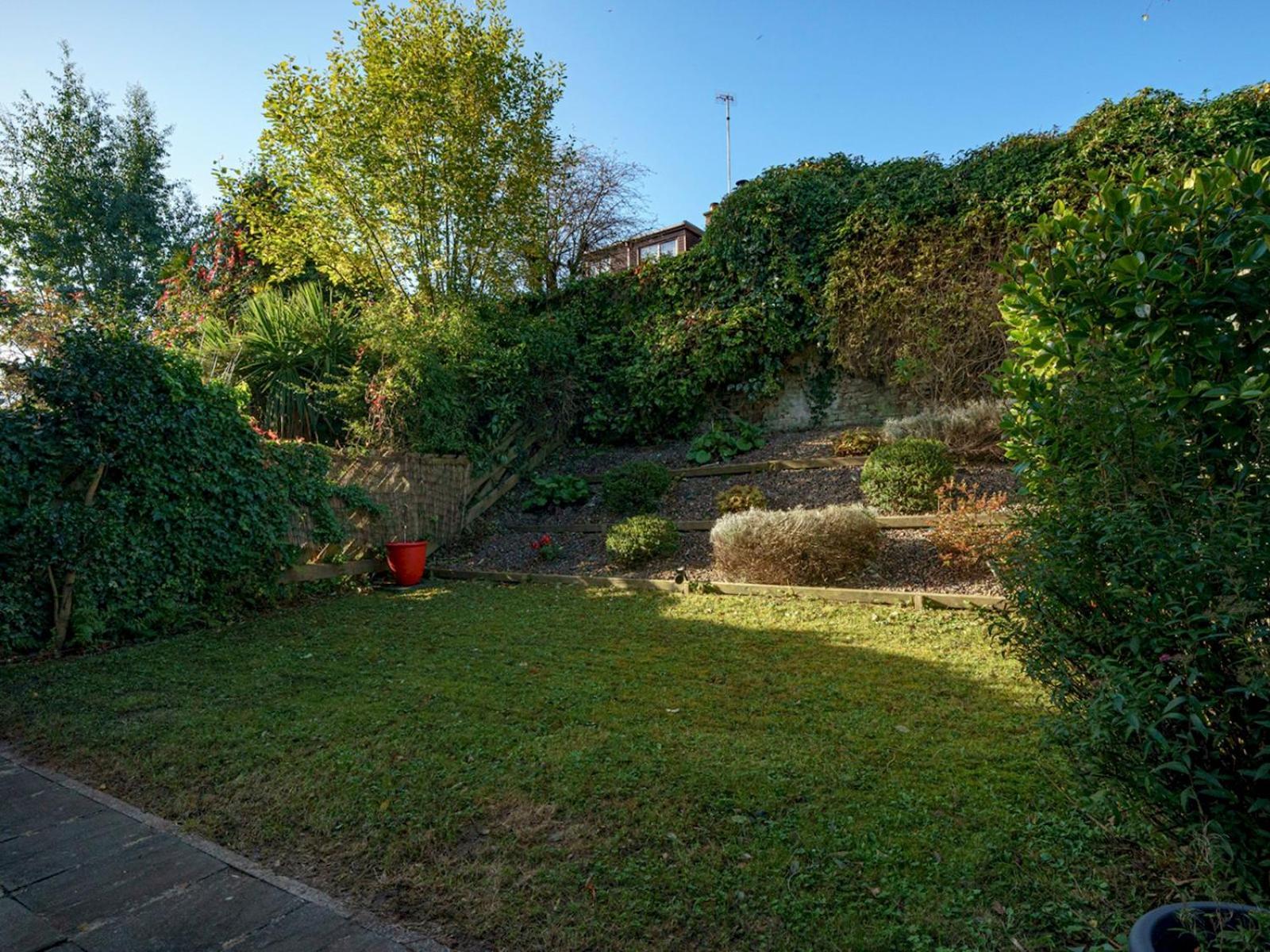 Pass The Keys Beautiful 3-bed Riverside Townhouse W Parking * Belfast