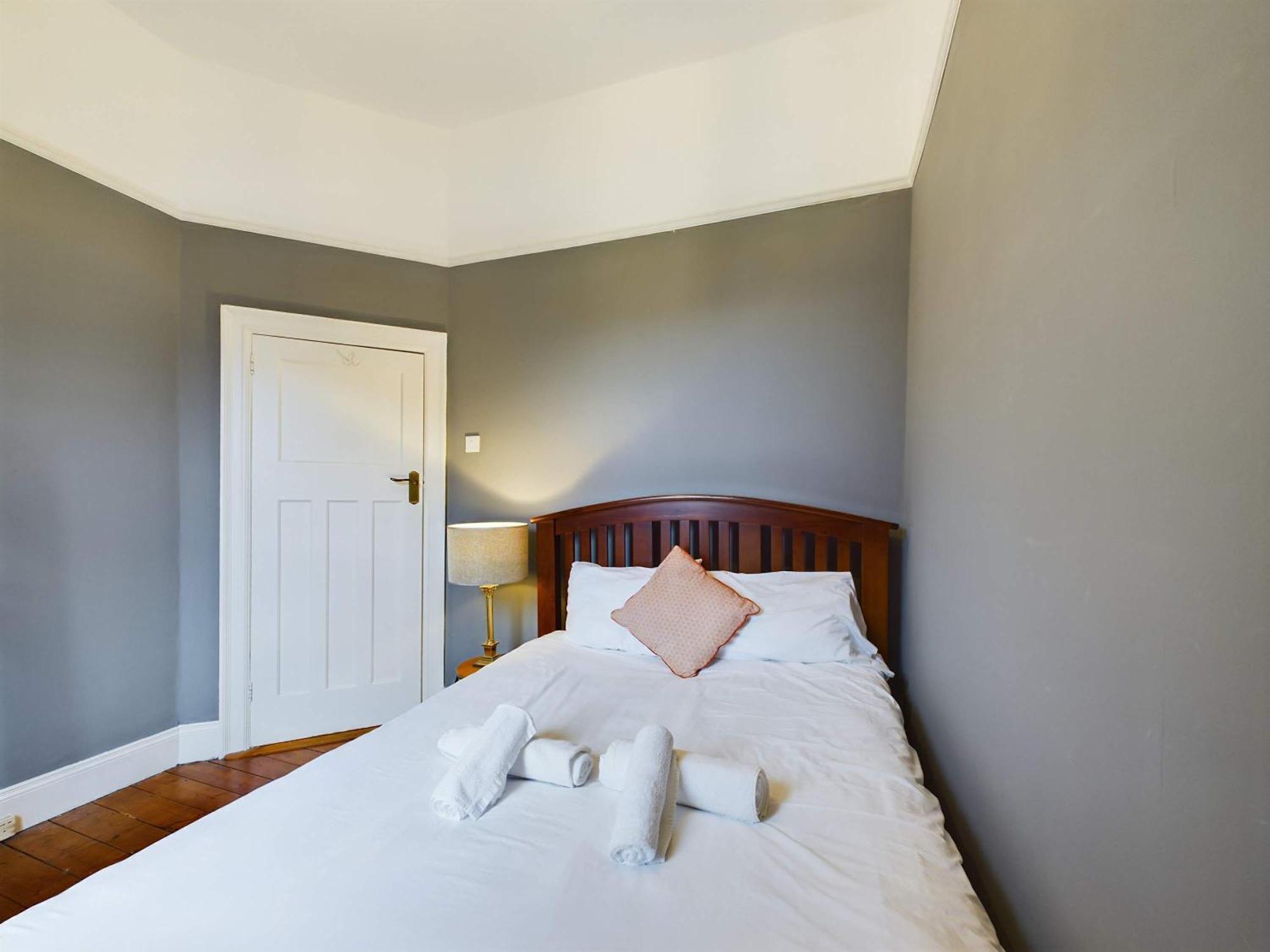 Cozy 2 Bedroom In * Belfast