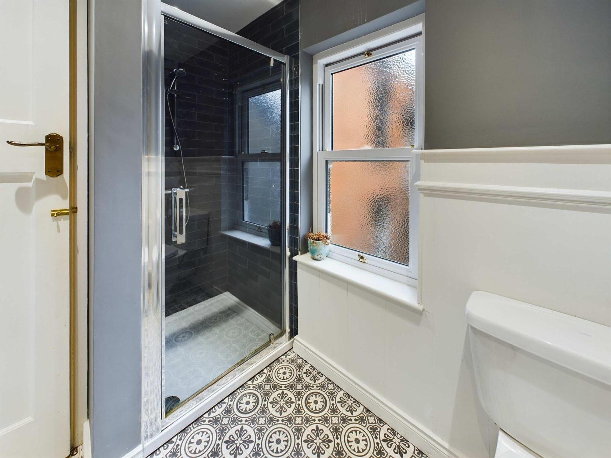 Cozy 2 Bedroom In Holiday home Belfast