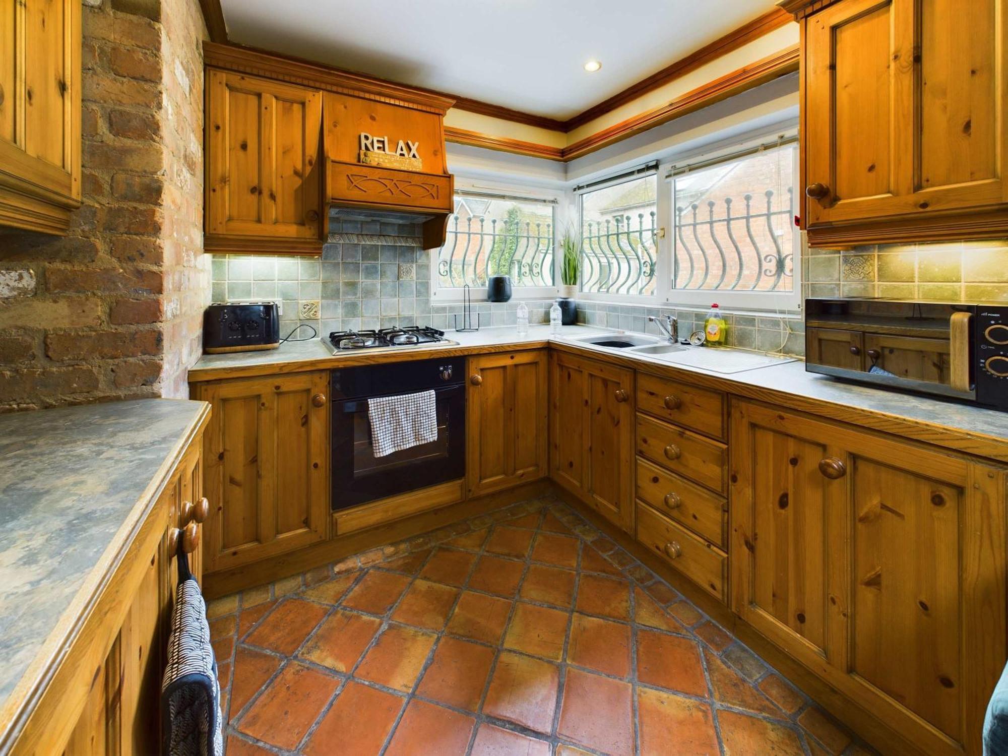 Holiday home Characterful 2 Bedroom Flat In