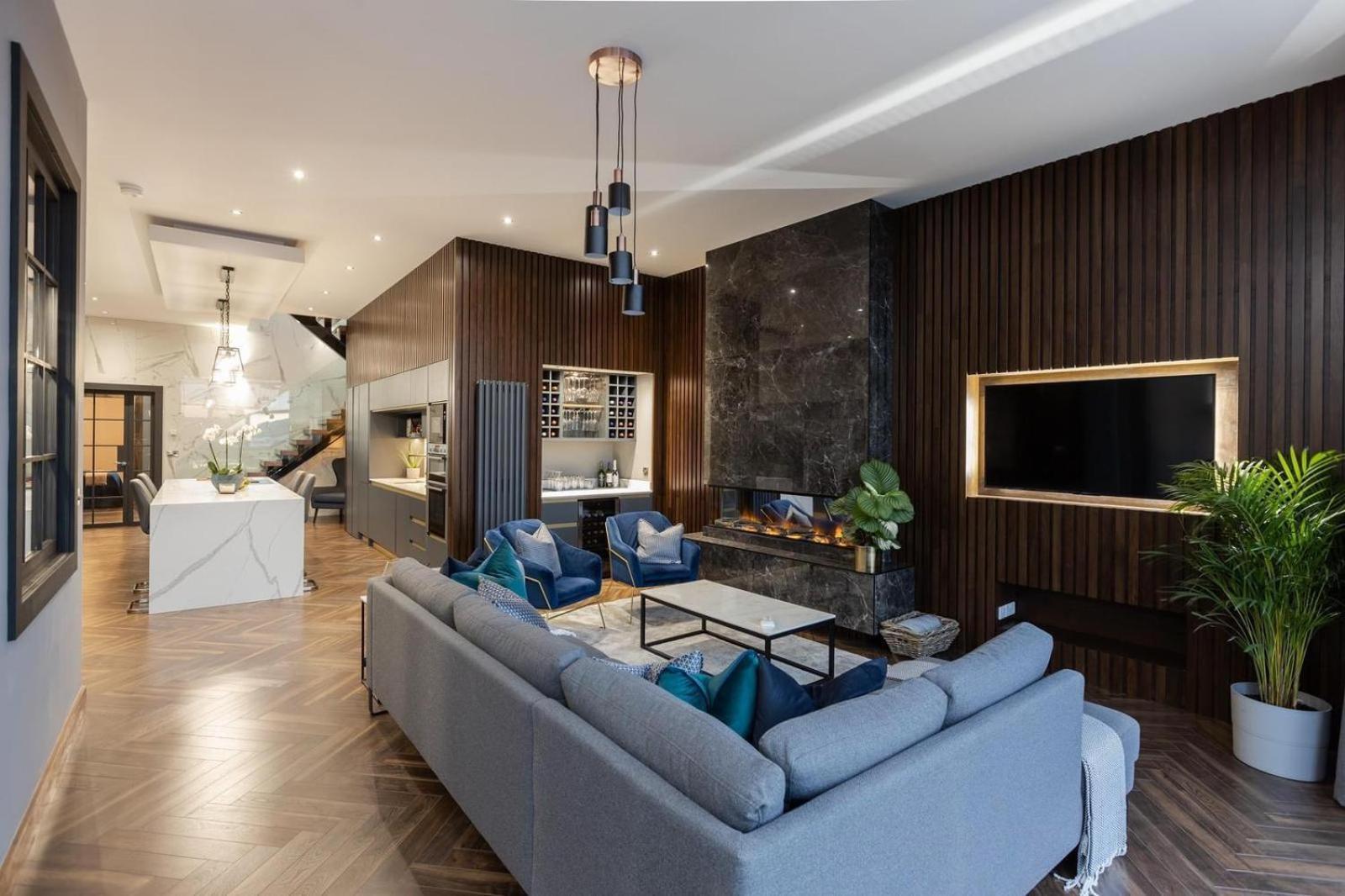The Boat Penthouse Apartment Belfast