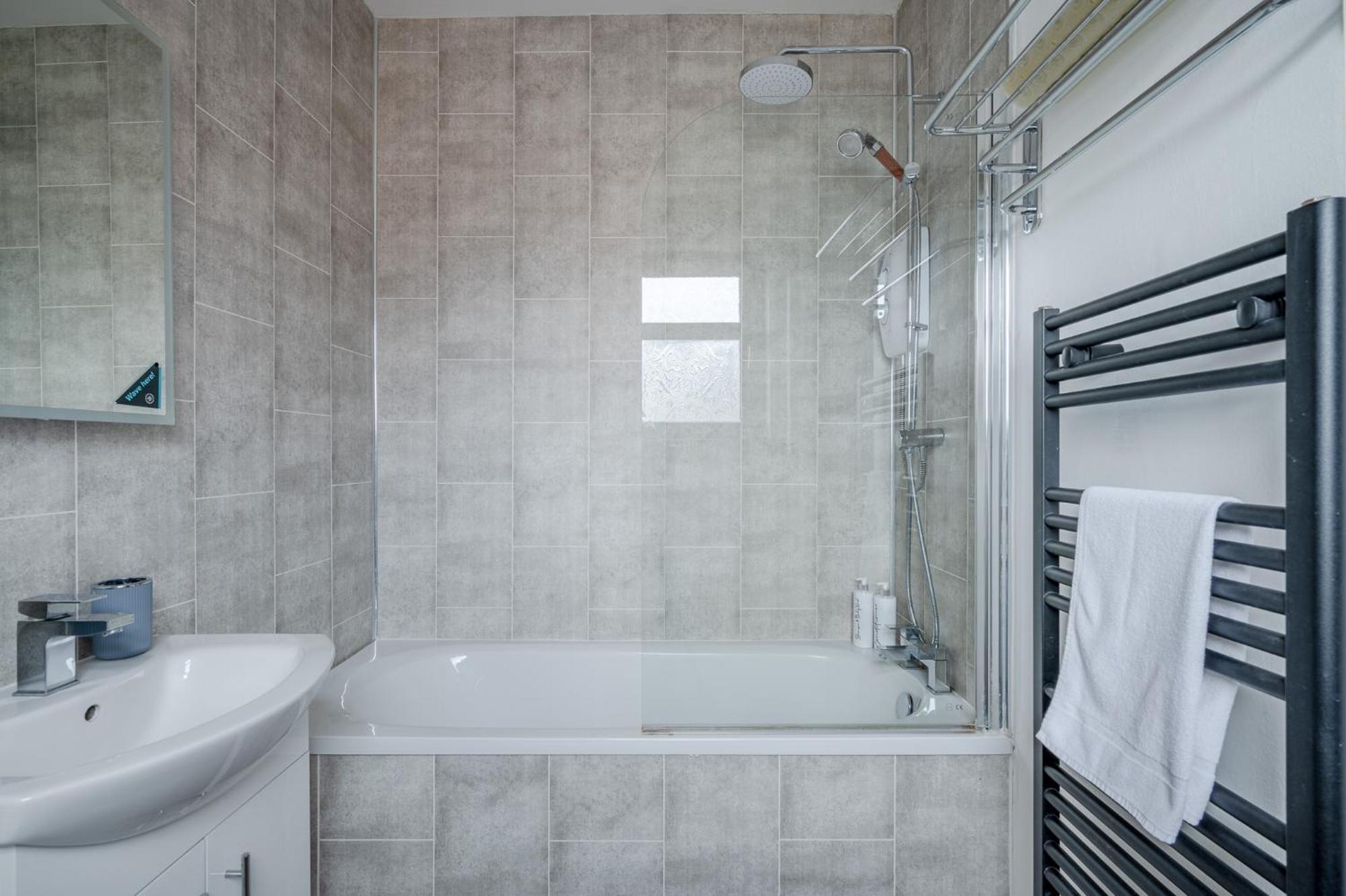 Anjore House - Serviced Apartment *