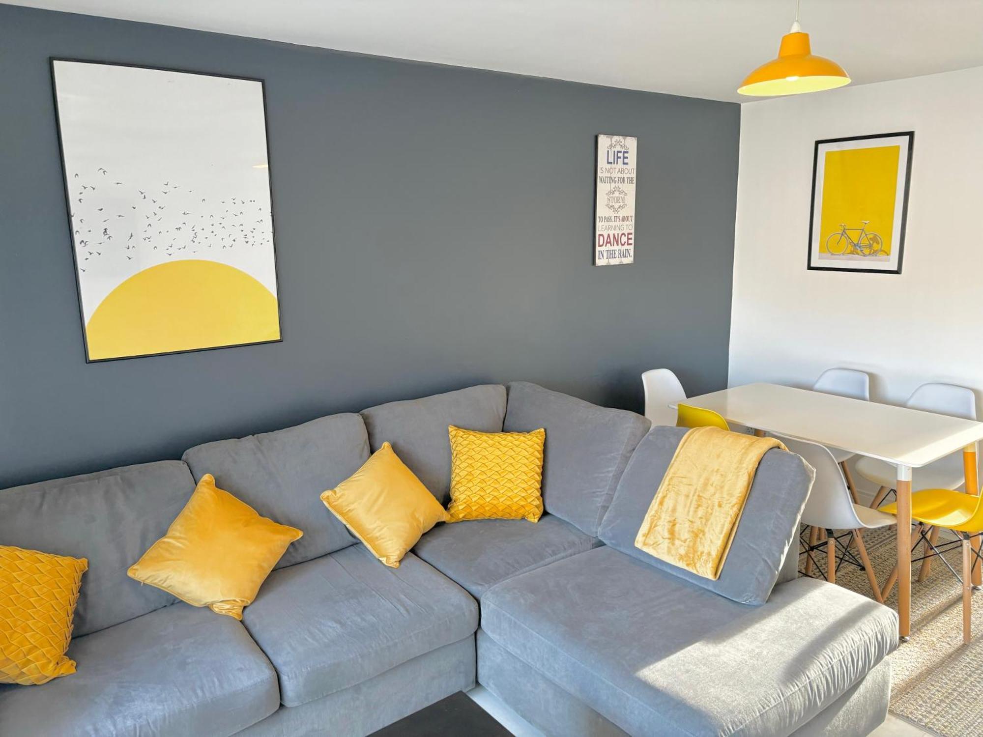 Apartment Ardenlee - Stylish 3 Bed Close To City, Parking And Wifi Belfast
