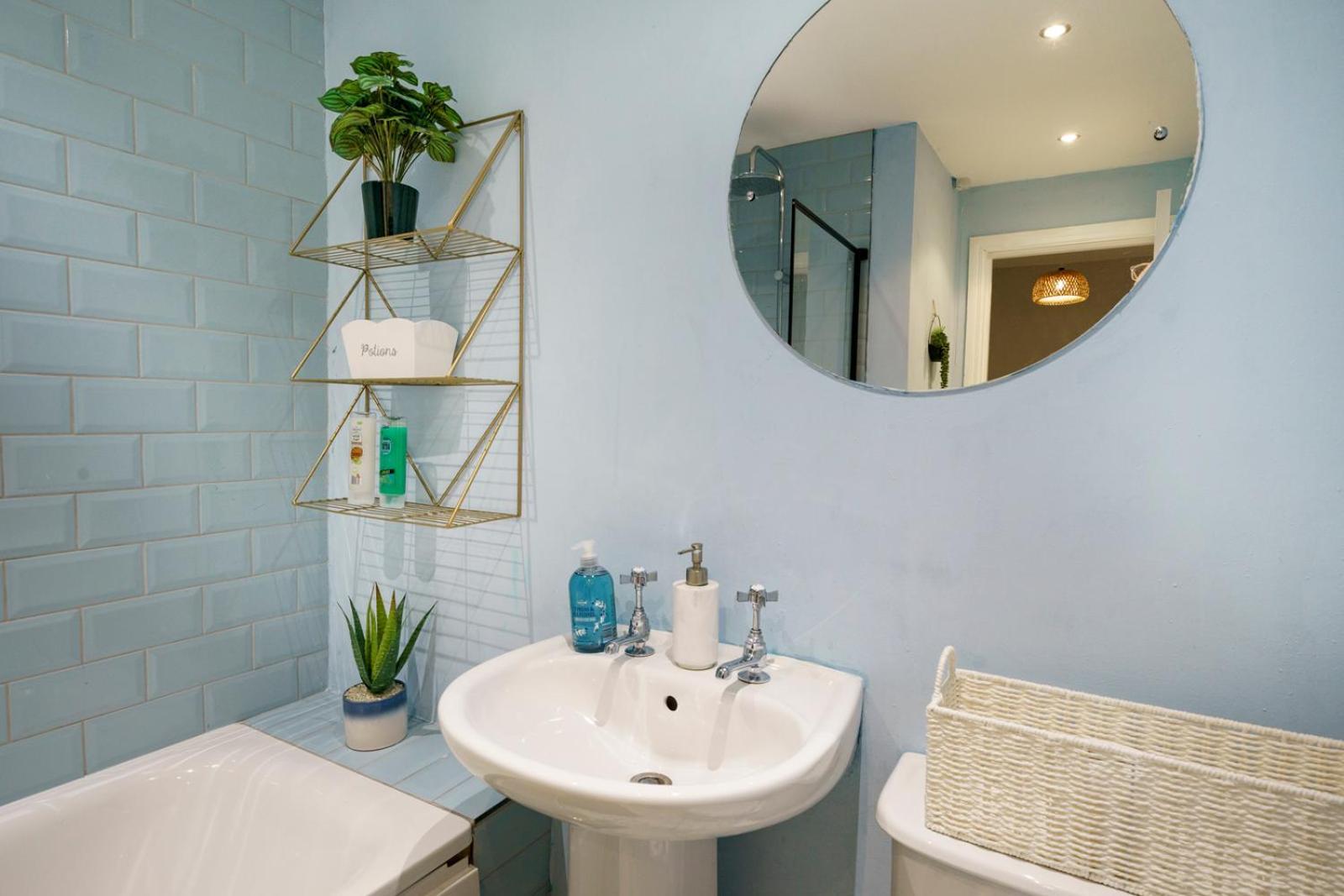 Holiday home Close To City Centre Stylish 3 Bedroom House Belfast