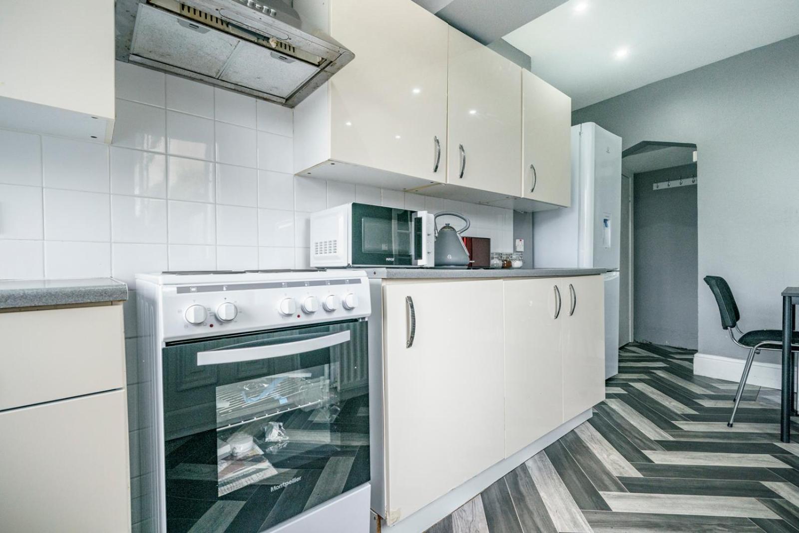 Lovely 2 Bedroom House Holiday home *