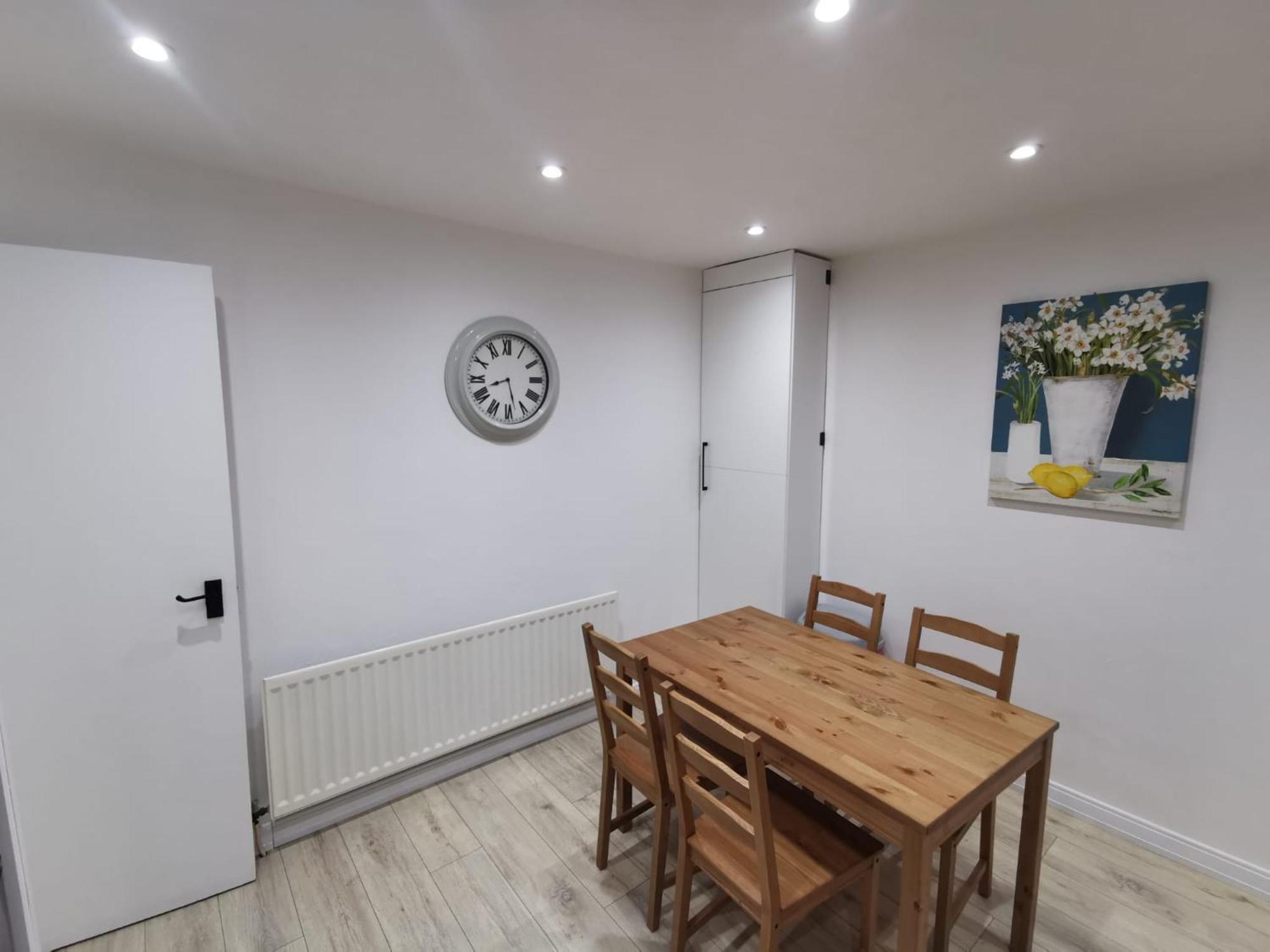 Lemon Apartment *