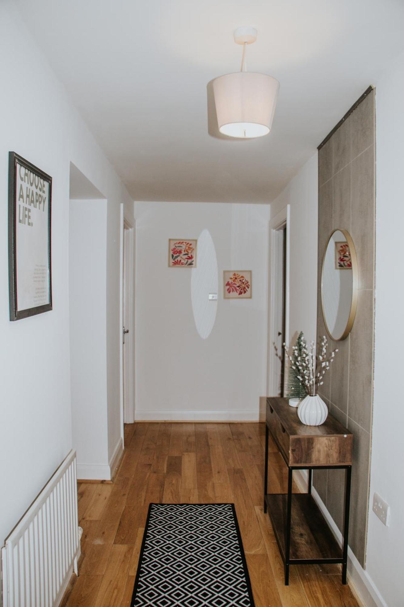 Whitehall Square Apartments- Queen's Quarters Belfast