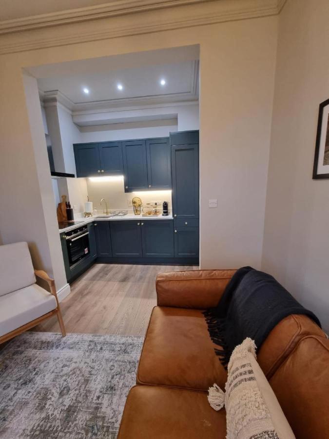 The Auction House Apartment *