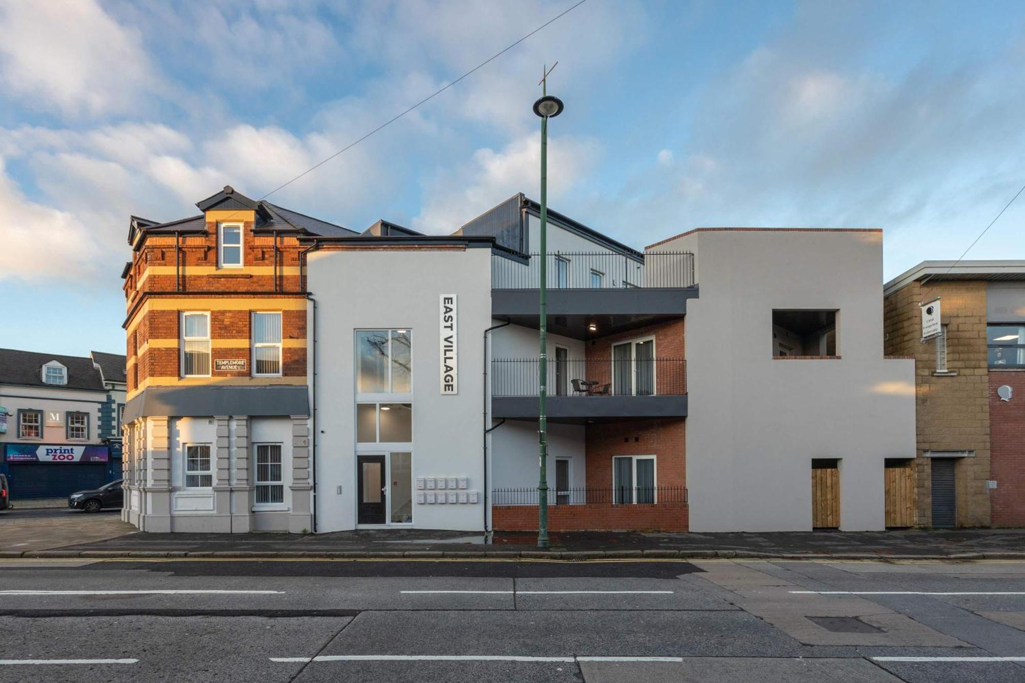 Luxury 2 Bedroom Penthouse In East Village - Walk To Centre, Roof Terrace Holiday home Belfast