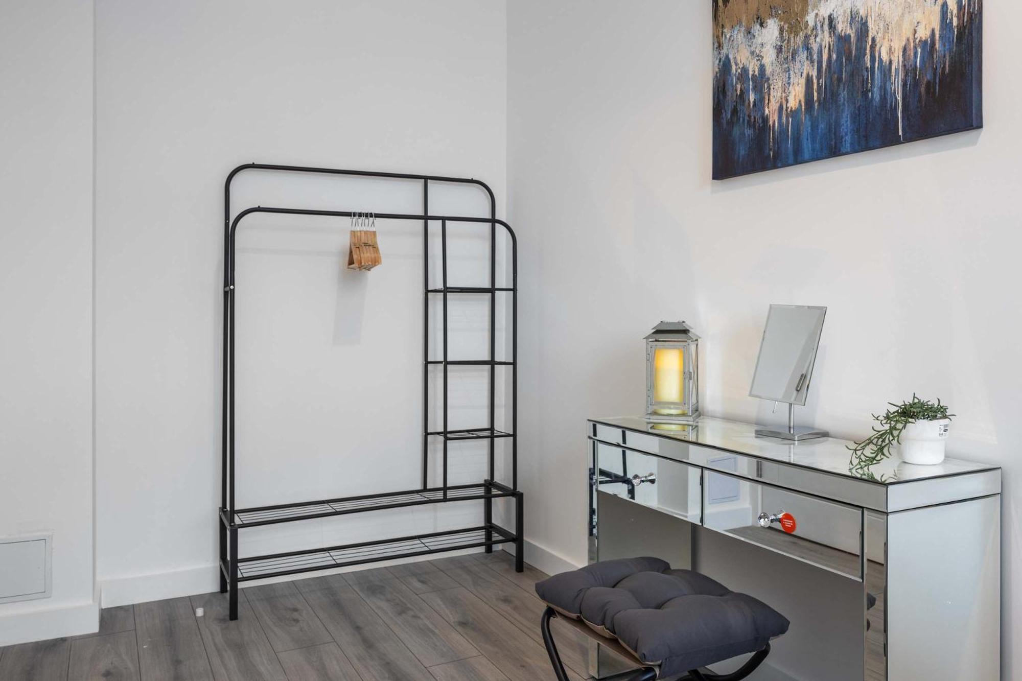 Holiday home Luxury 2 Bedroom Penthouse In East Village - Walk To Centre, Roof Terrace *