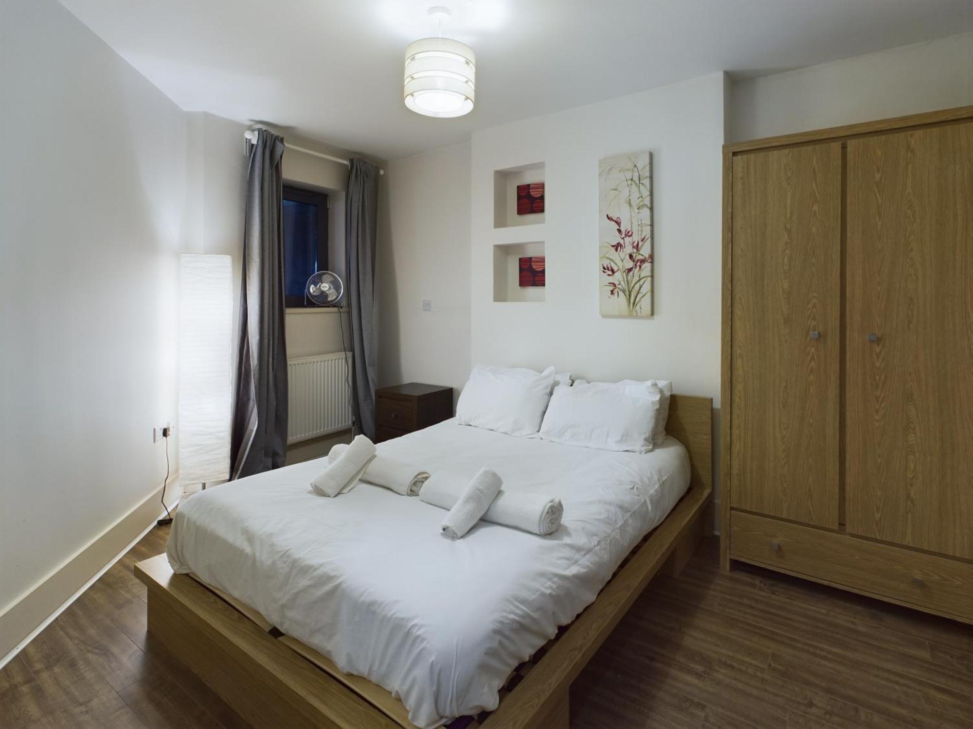 Cozy 2 Bedroom In The Heart Of