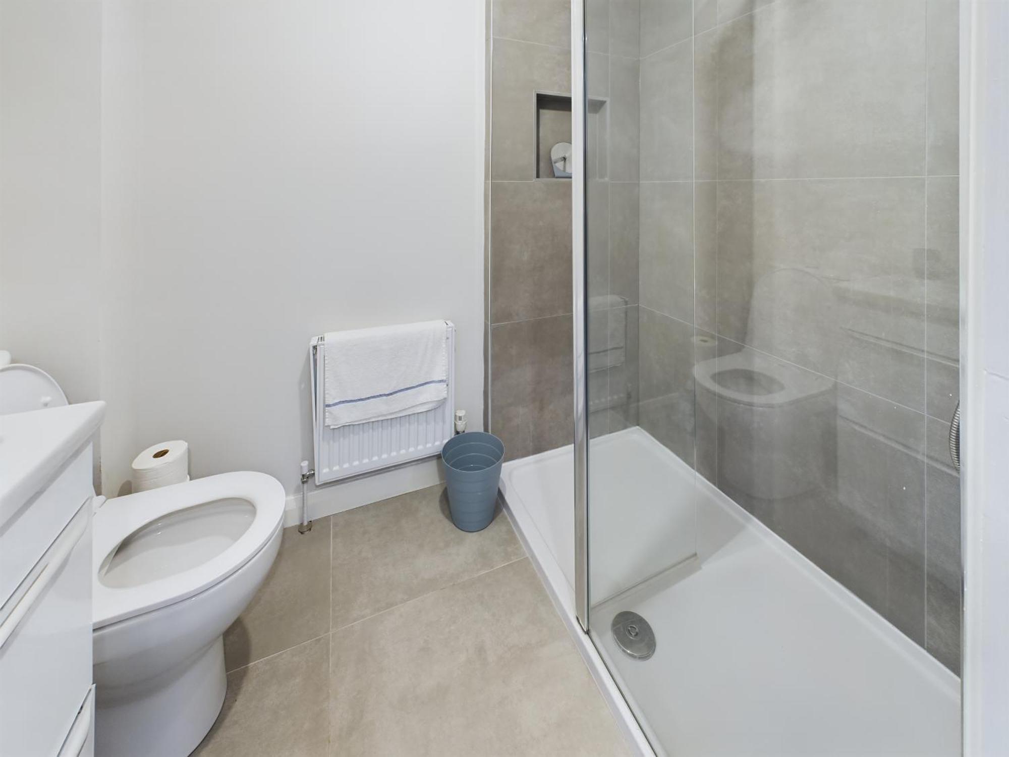 Bright And Cozy 1 Bedroom In Apartment Belfast