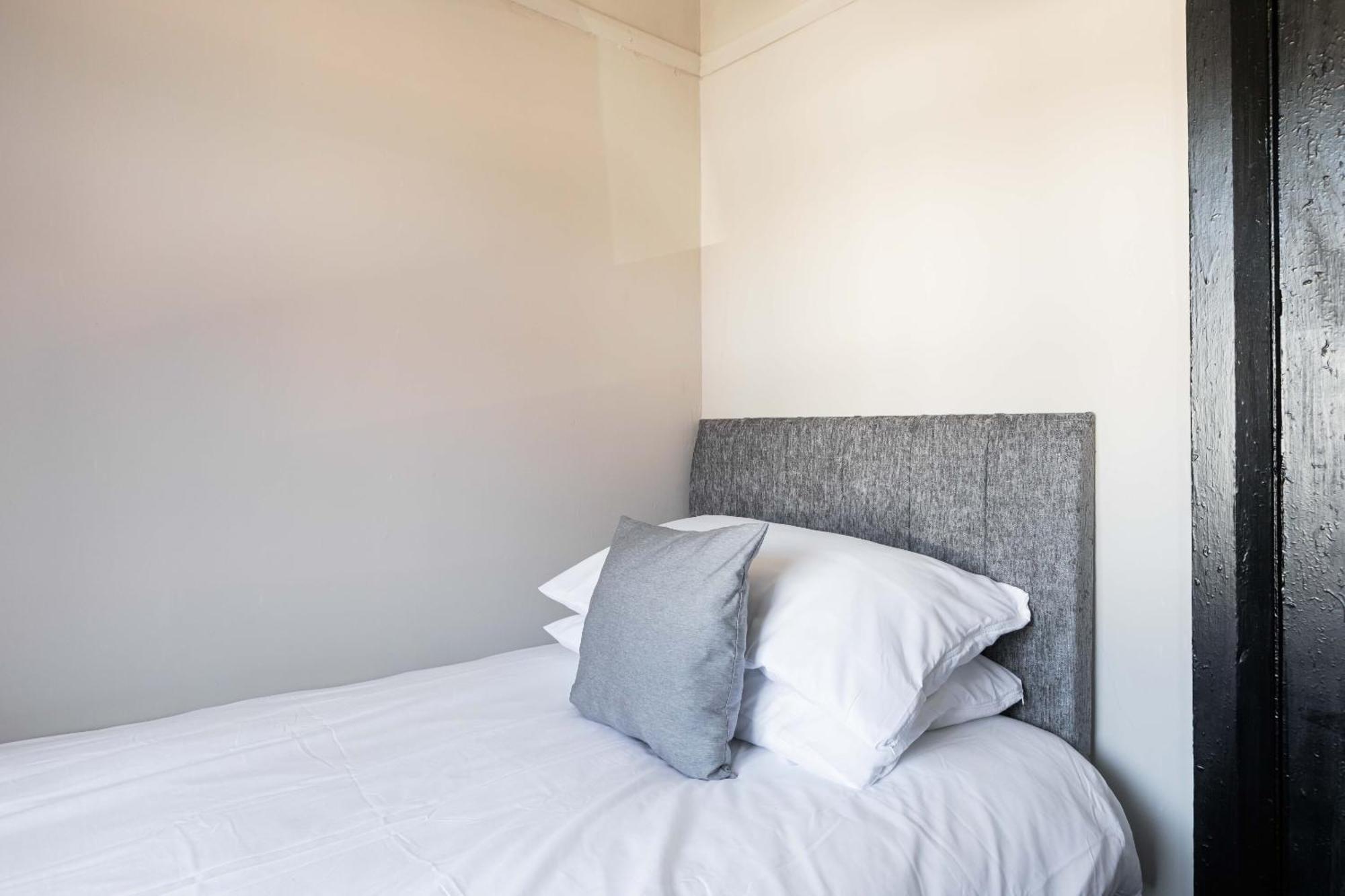 From - 3bed Cavehill * Belfast