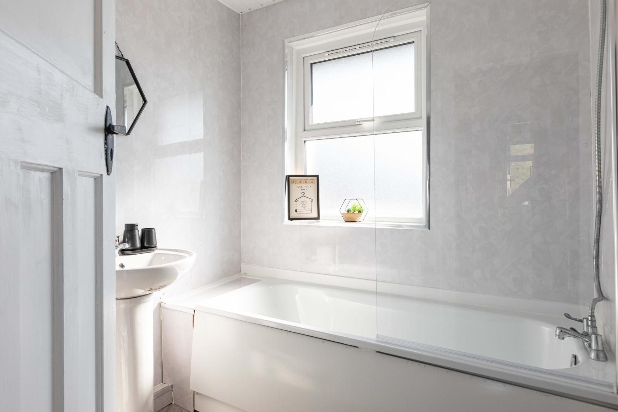Holiday home From - 3bed Cavehill Belfast