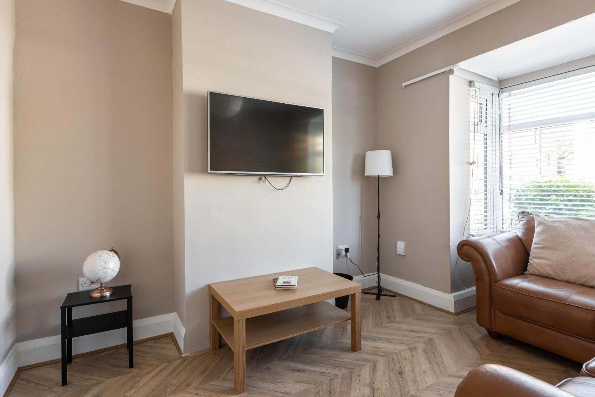 Holiday home From - 3bed Cavehill *